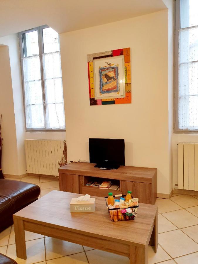 Entre Arenes Et Maison Carree Nimes Ngoại thất bức ảnh